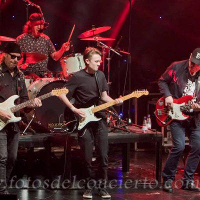 Austin Slack invitado de la Vargas Blues Band Sala Budokan Cartagena Murcia España 2016