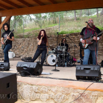 Moes Rock Band Primer Domingo de mes en las Cuevas del Rodeo Rojales Alicante 2023